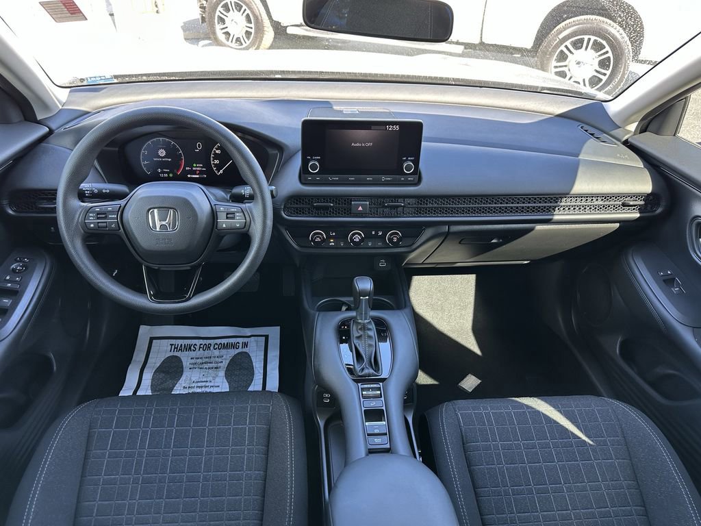 Used 2025 Honda HR-V LX image 11