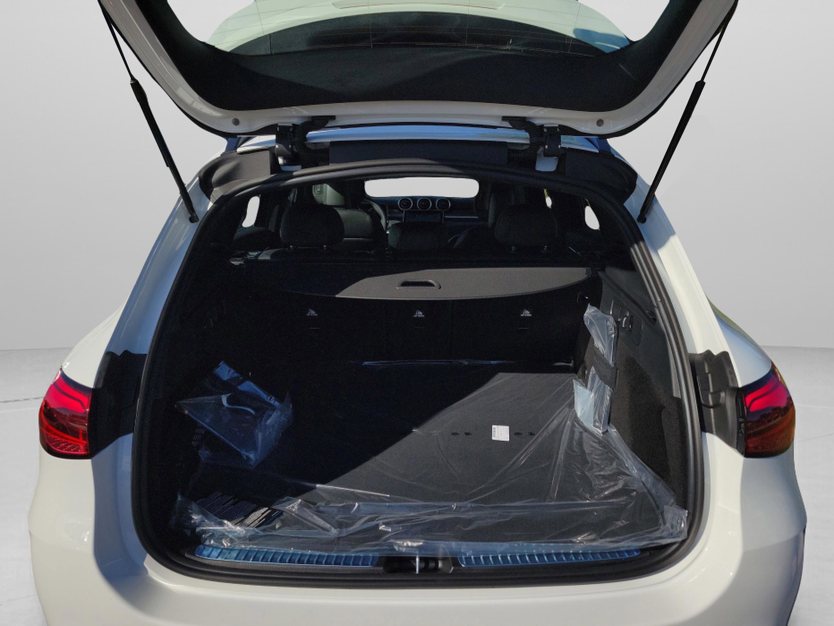 New 2026 Mercedes-Benz GLC 43 AMG 4MATIC image 30