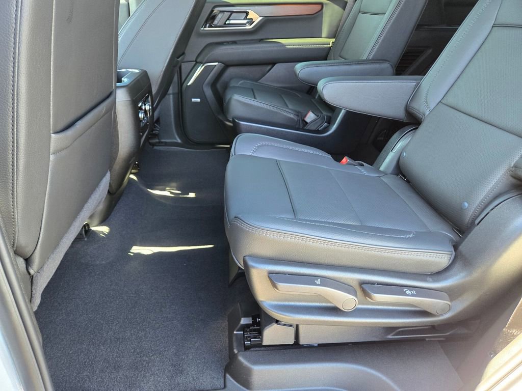 Certified 2026 GMC Yukon Denali w/ Sun & Power Step Package AWD/4WD image 12
