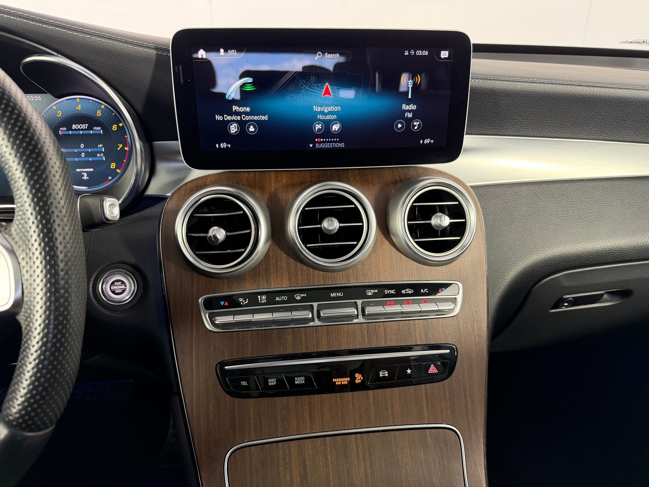 Used 2020 Mercedes-Benz GLC 43 AMG 4MATIC image 22