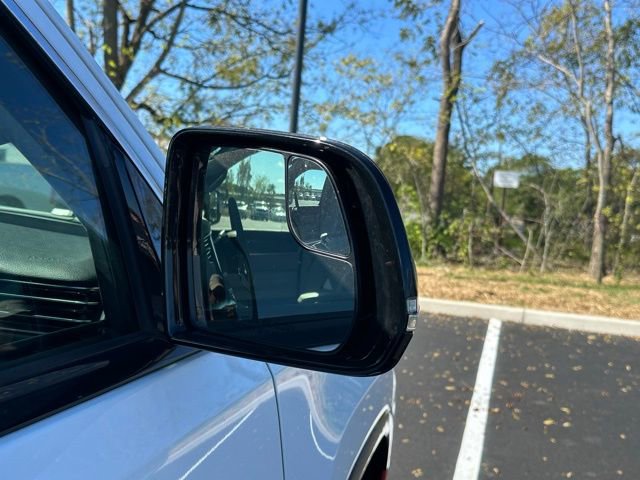 Used 2024 Jeep Wagoneer Series III w/ Premium Group I image 14