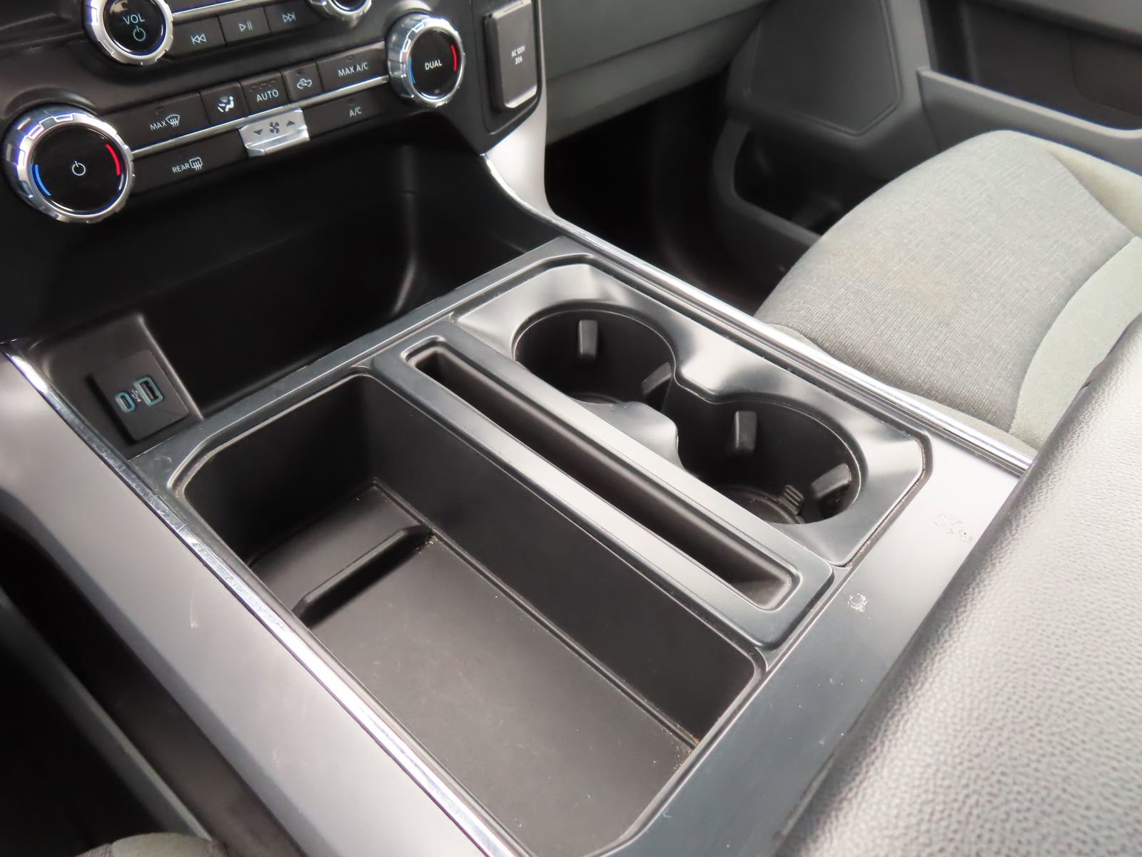 Certified 2024 Ford F150 XLT w/ Mobile Office Package image 28