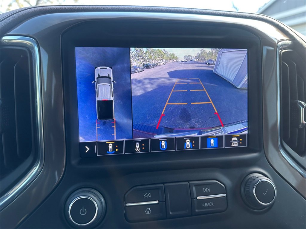 Used 2023 Chevrolet Silverado 2500 High Country w/ Technology Package image 22