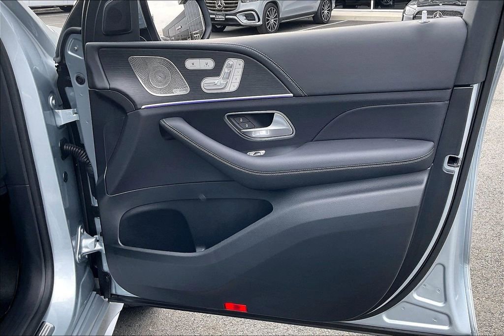 Certified 2025 Mercedes-Benz GLE 450 4MATIC image 16