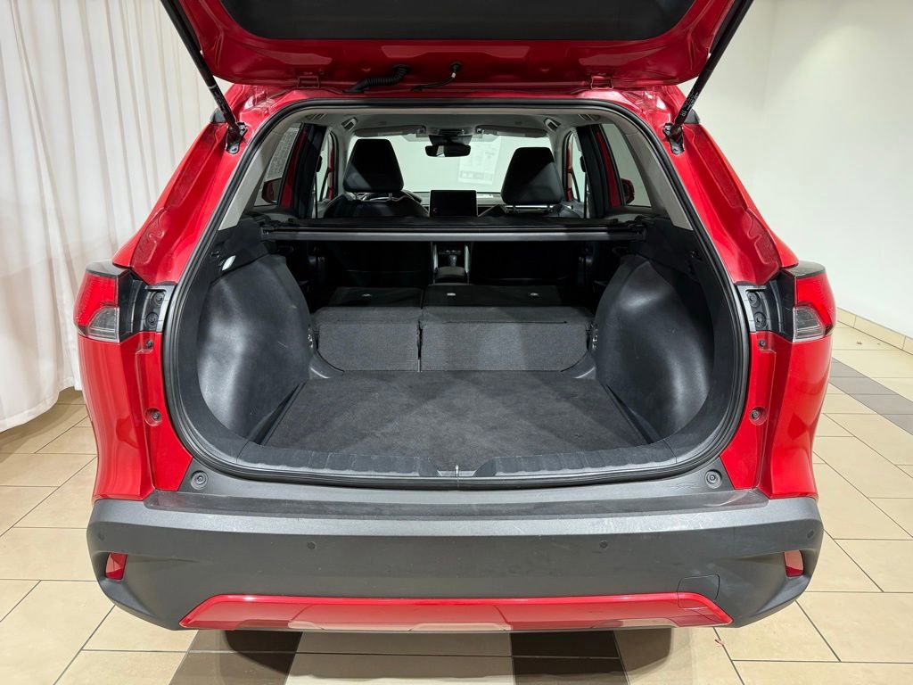 Certified 2023 Toyota Corolla Cross XLE image 12