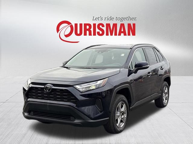 Used 2025 Toyota RAV4 XLE image 5