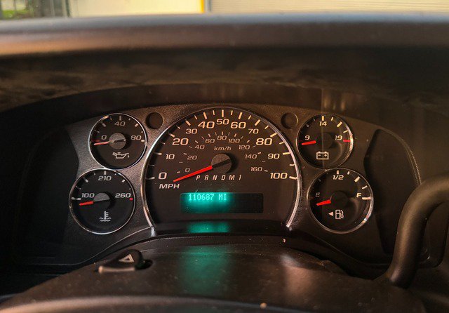 Used 2013 Chevrolet Express 2500 RWD image 37