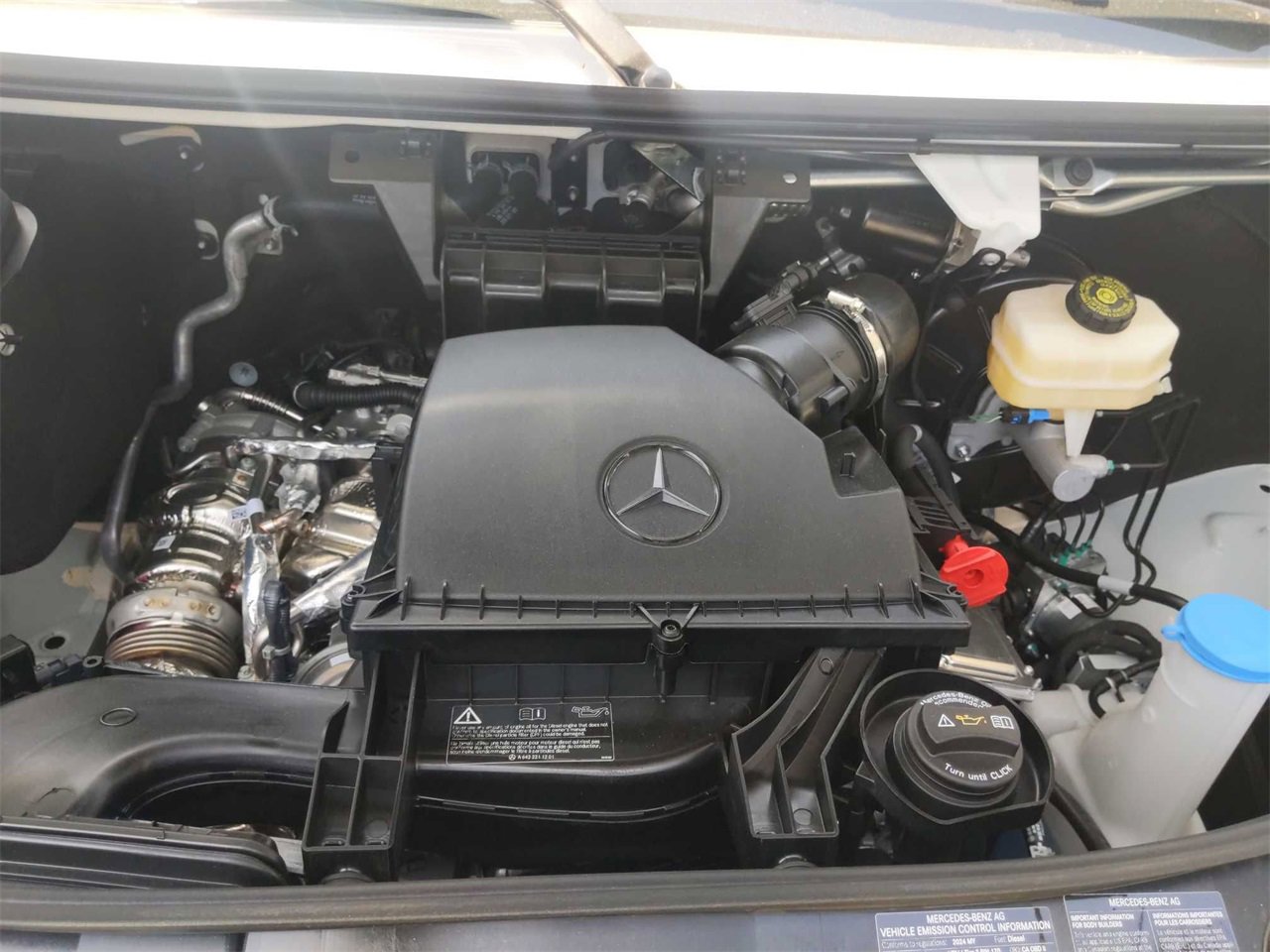 Used 2024 Mercedes-Benz Sprinter 3500 image 10
