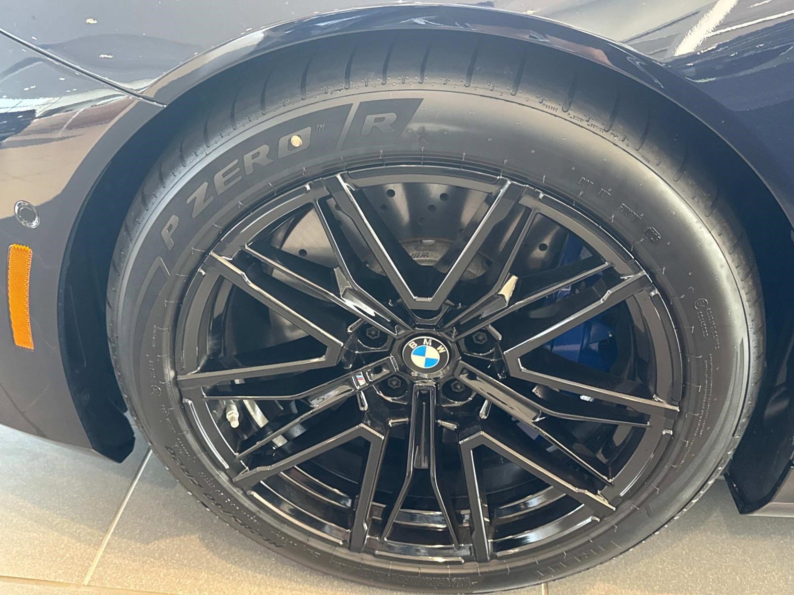 New 2026 BMW M5 w/ Carbon Package image 6