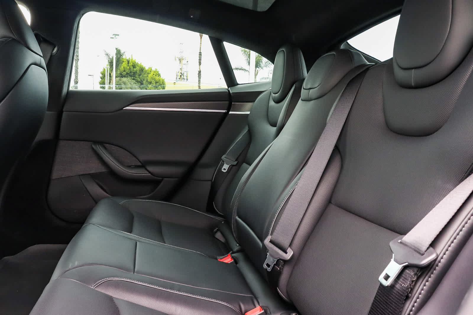Used 2023 Tesla Model S Plaid AWD/4WD image 23