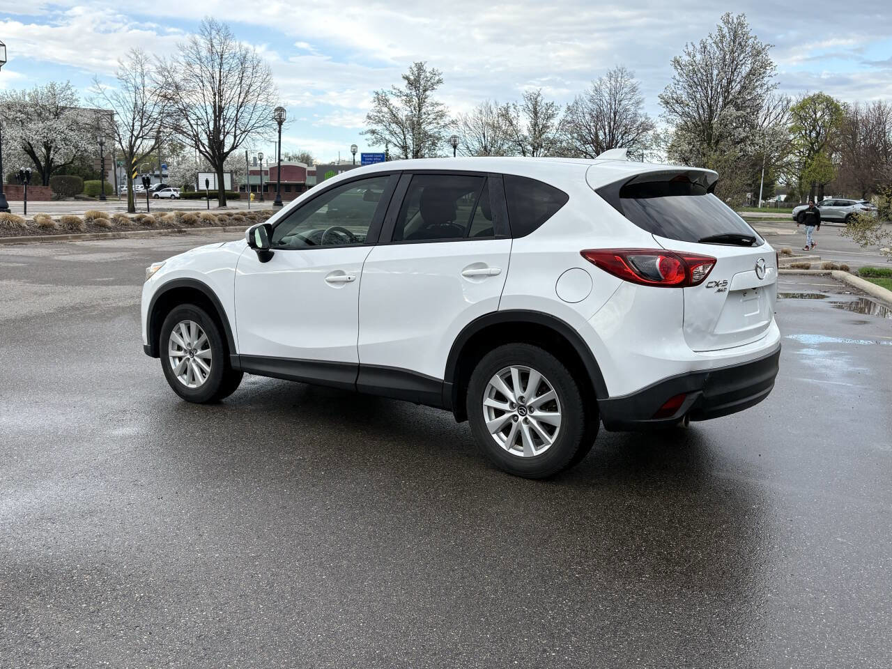 Used 2013 MAZDA CX-5 Touring w/ Bose & Moonroof Pkg image 12