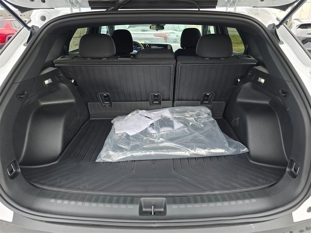 New 2025 Chevrolet Blazer EV LT image 7