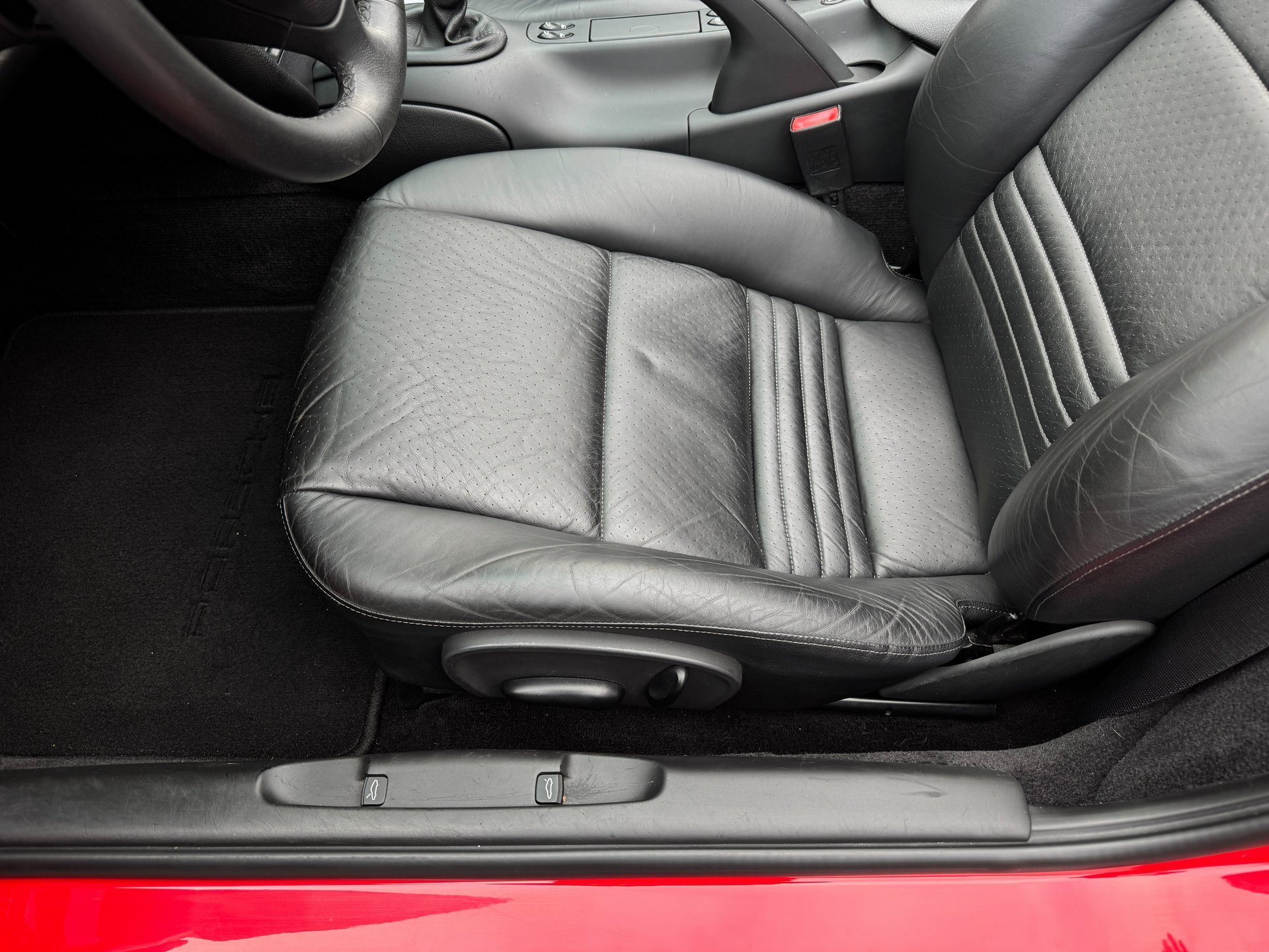 Used 2003 Porsche Boxster image 25