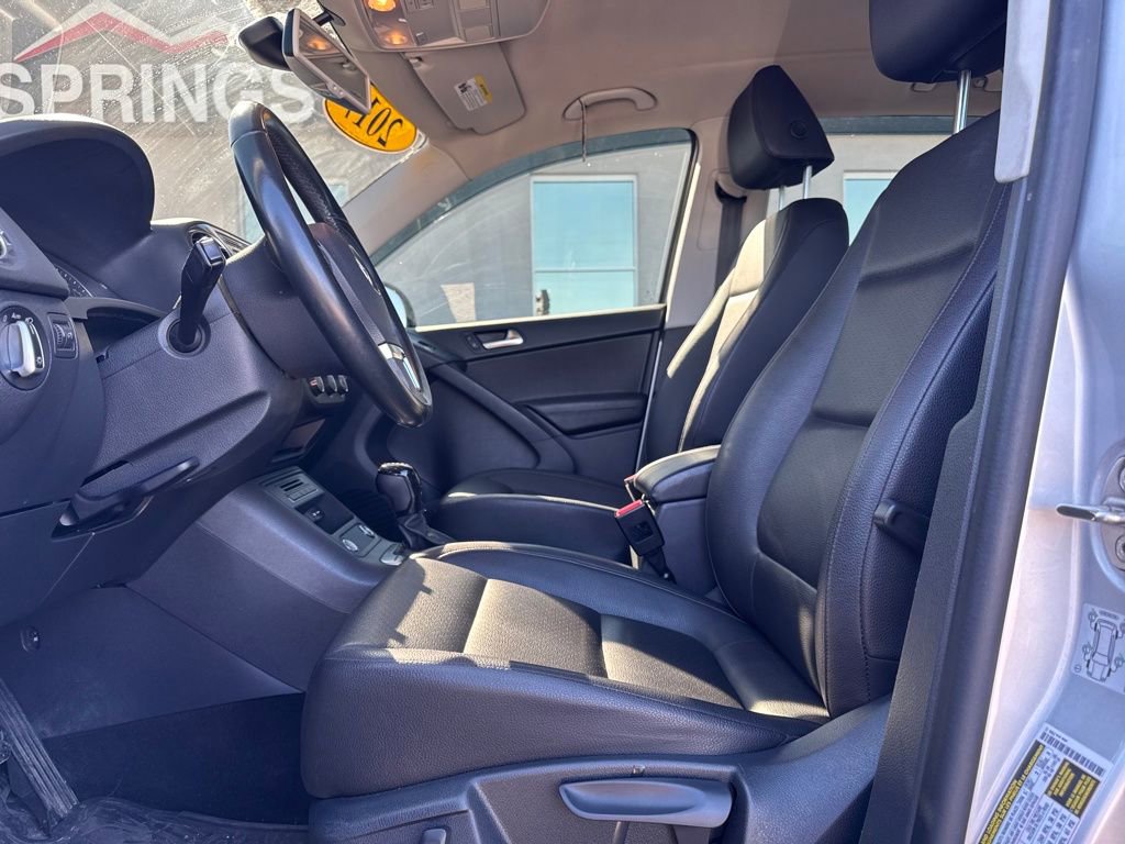 Used 2017 Volkswagen Tiguan S AWD/4WD image 9