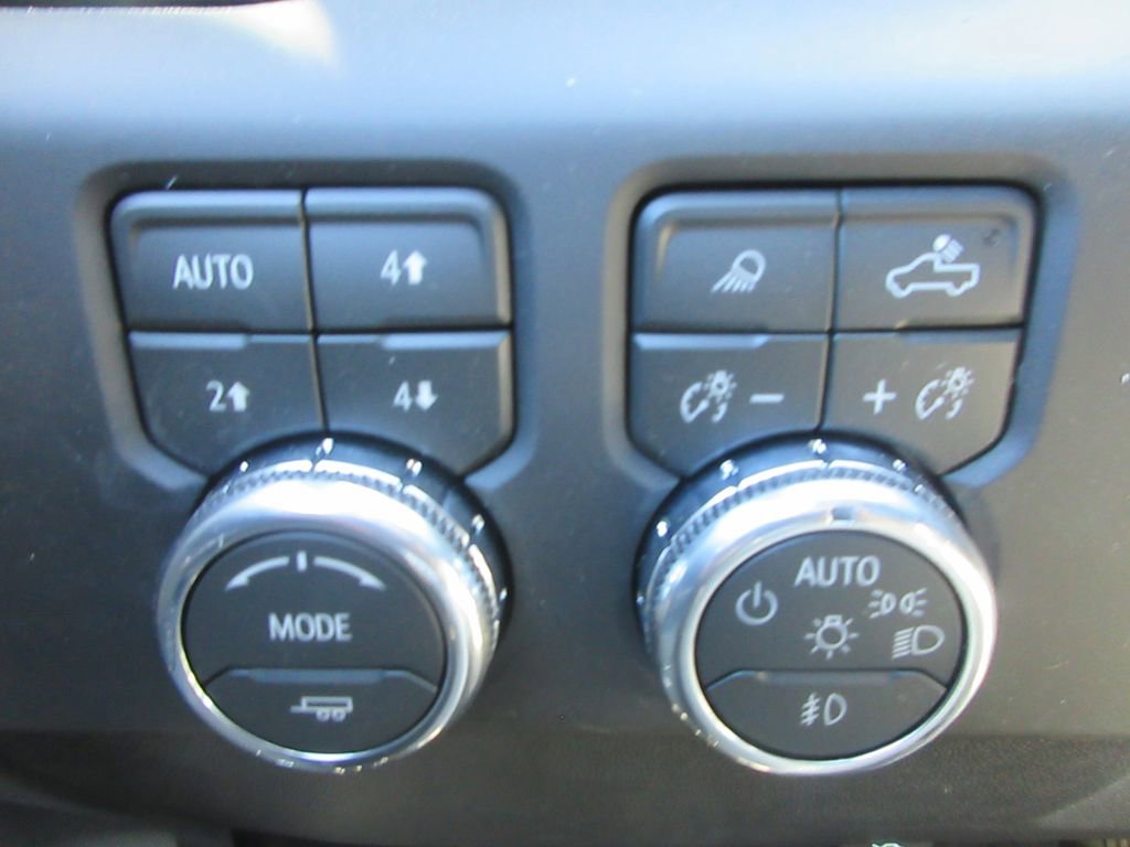 New 2026 GMC Sierra 1500 AT4 image 18