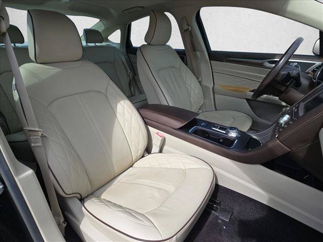 Used 2017 Ford Fusion Platinum FWD image 20
