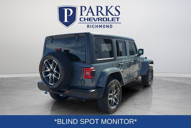 Used 2024 Jeep Wrangler Unlimited w/ Convenience Group AWD/4WD image 8