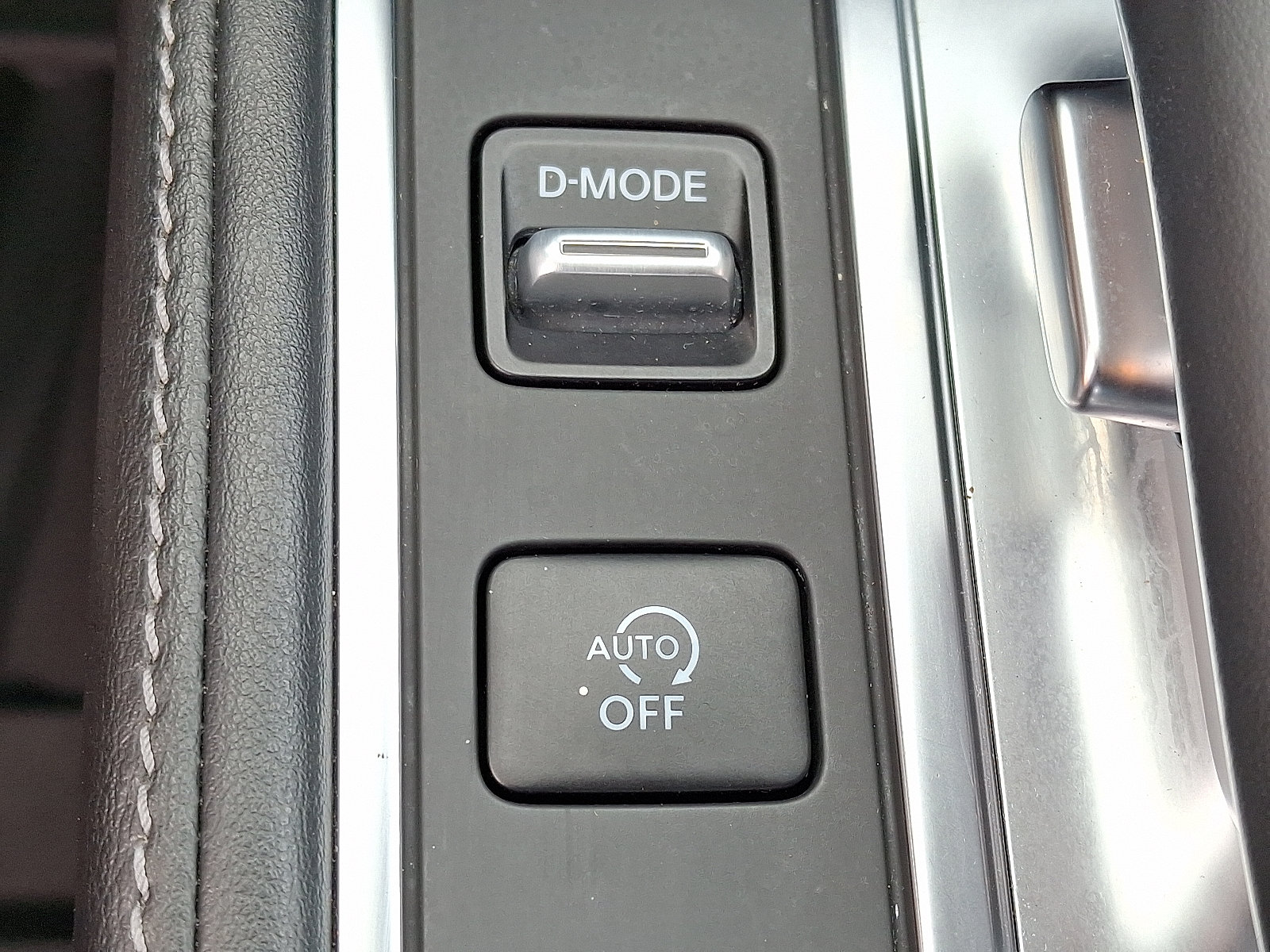 Used 2022 INFINITI QX60 Sensory w/ Cargo Package AWD/4WD image 26
