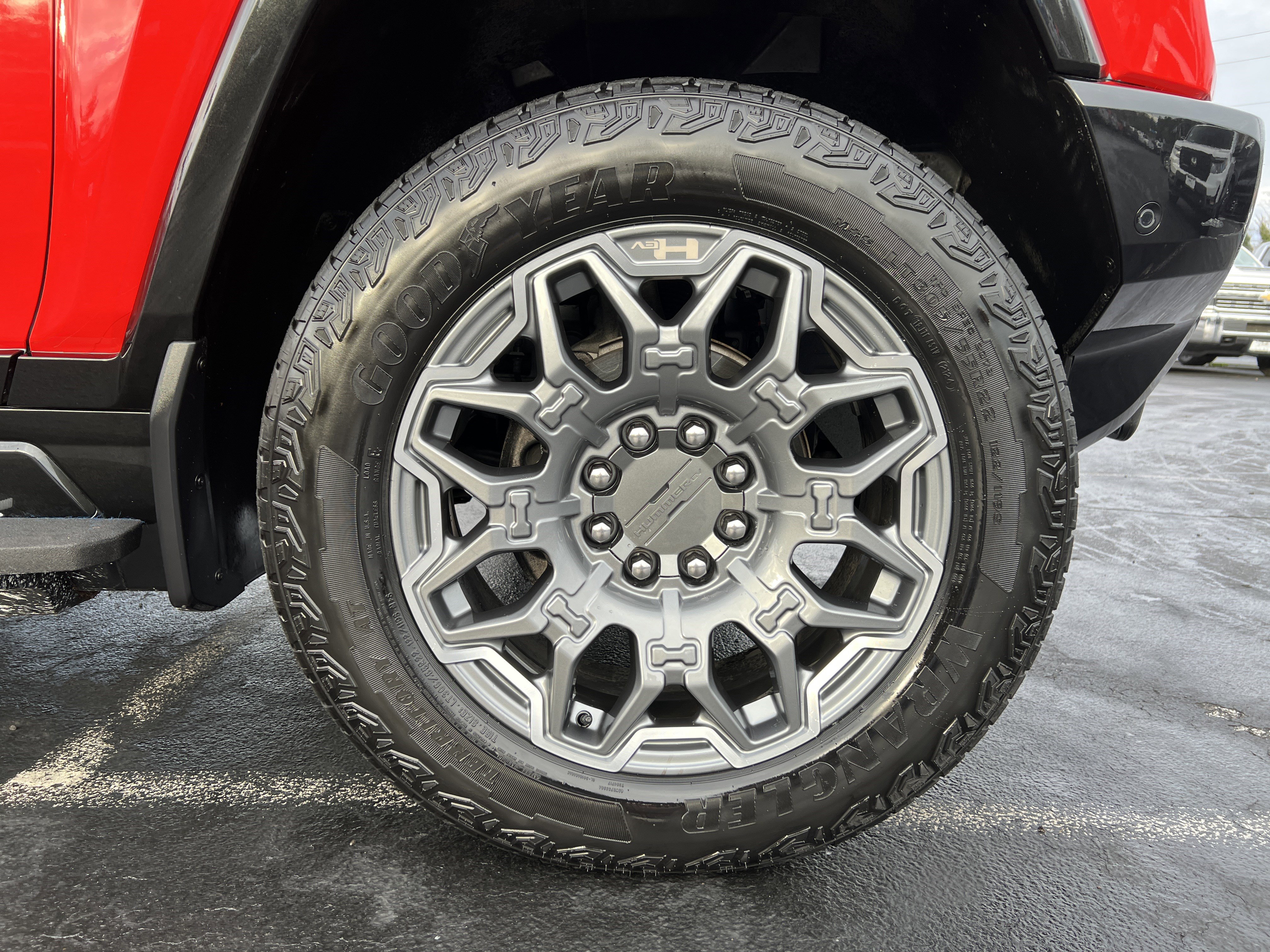 Used 2025 GMC Hummer EV 3X image 11