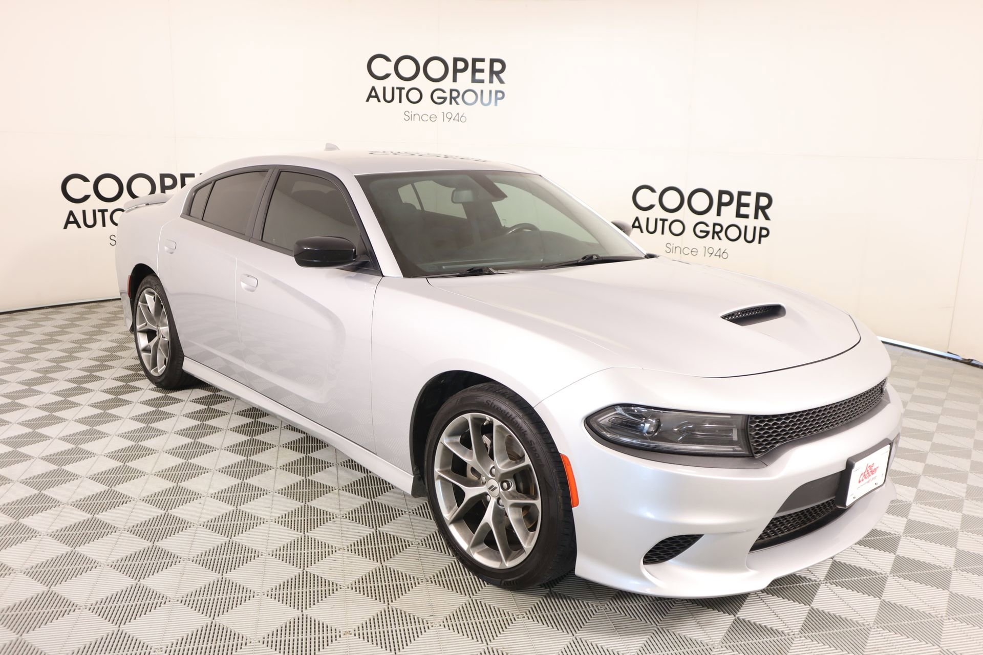 Used 2023 Dodge Charger GT image 1