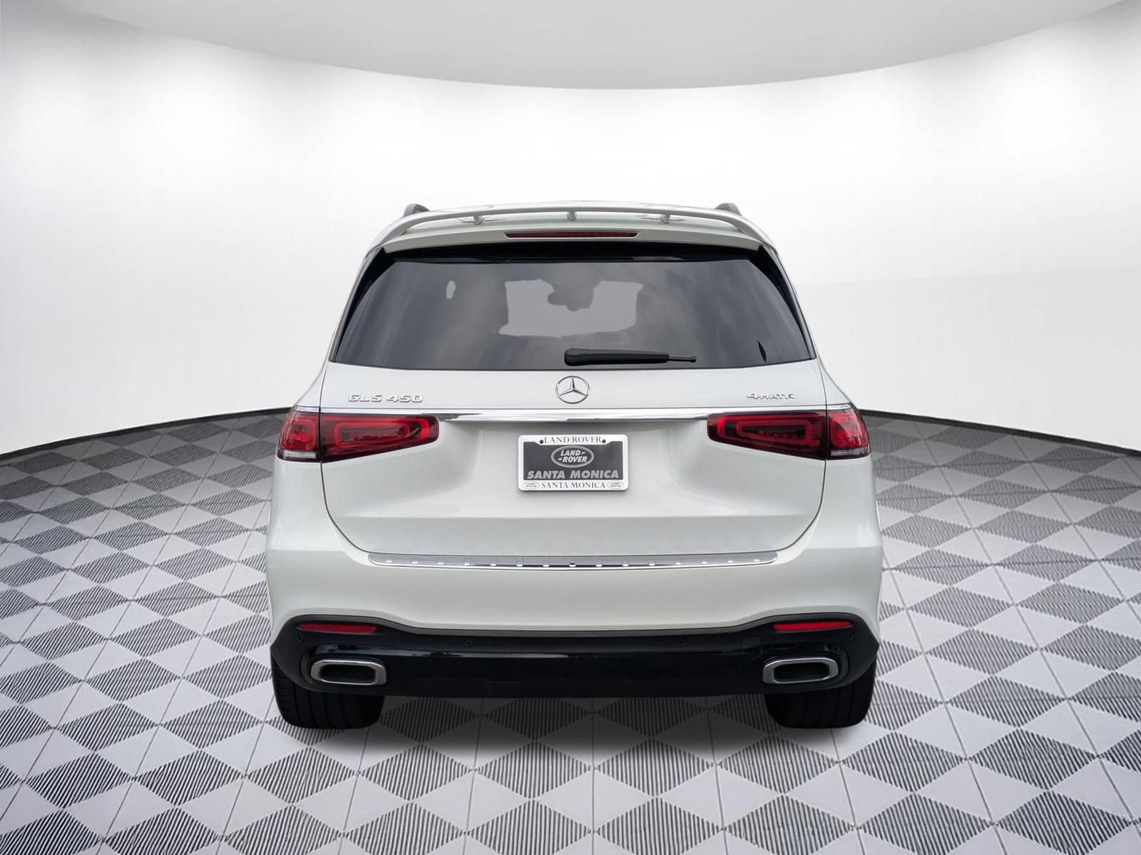 Used 2022 Mercedes-Benz GLS 450 4MATIC image 4
