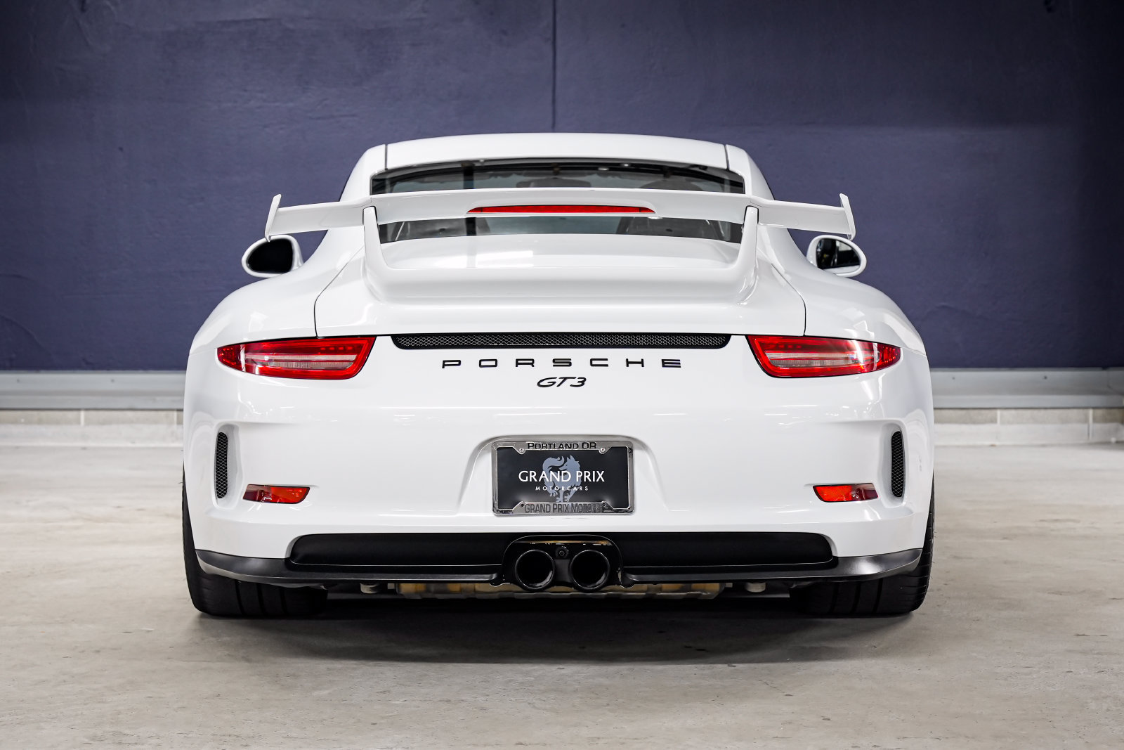 Used 2016 Porsche 911 GT3 RWD image 4
