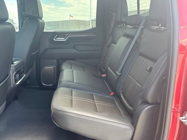 Used 2025 Chevrolet Silverado 1500 High Country AWD/4WD image 23