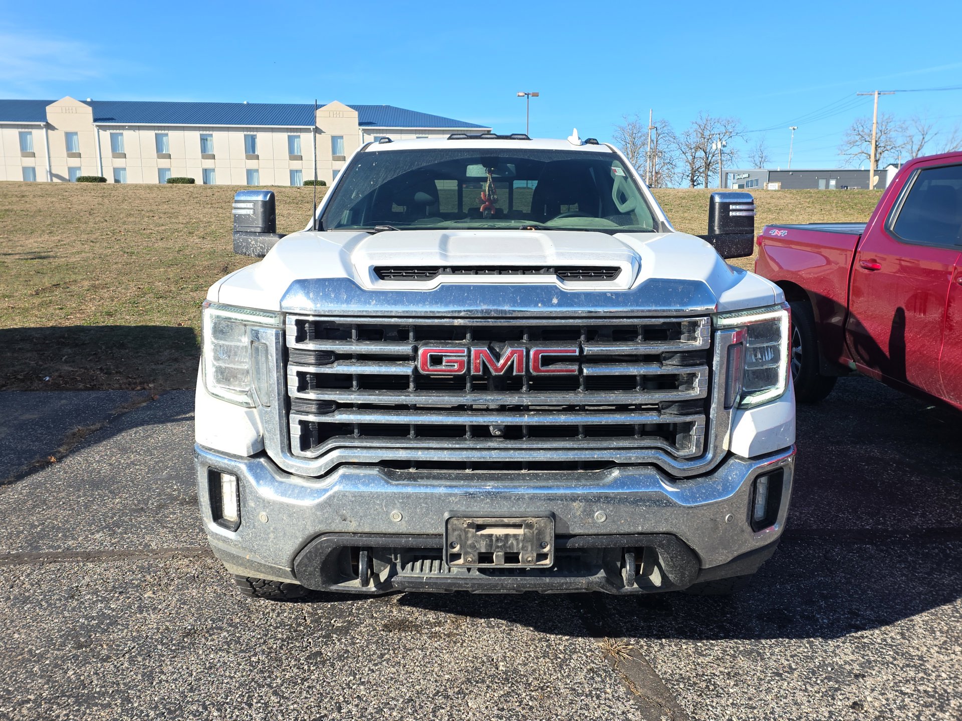 Used 2021 GMC Sierra 2500 SLT w/ SLT Premium Package image 2