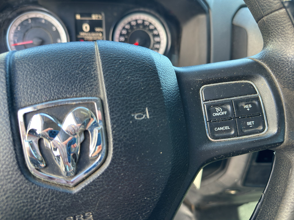 Used 2018 RAM 3500 Tradesman w/ Power & Remote Entry Group RWD image 16