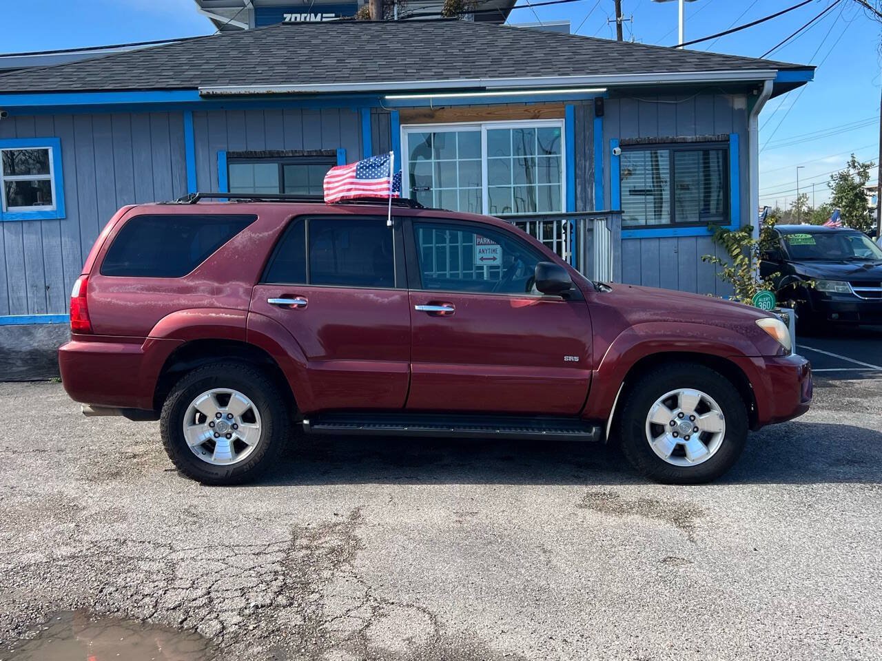Used 2007 Toyota 4Runner SR5 RWD image 5