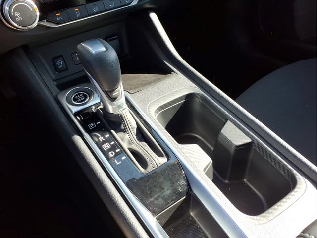 Used 2025 Nissan Sentra SV w/ Trunk Package FWD image 18