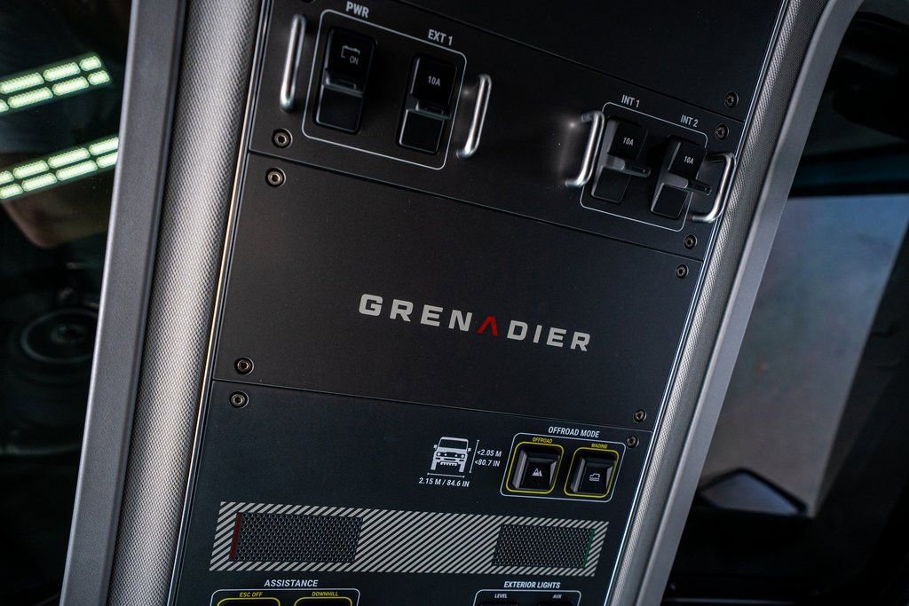 Used 2024 INEOS Grenadier Fieldmaster Edition image 59