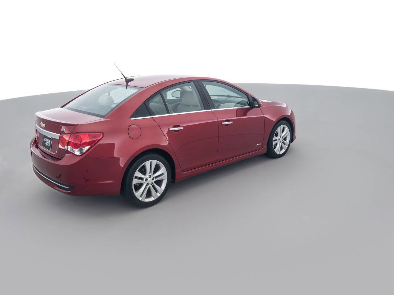 Used 2011 Chevrolet Cruze LTZ w/ RS Package FWD image 5