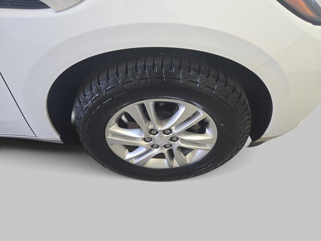 Used 2021 Buick Enclave Essence image 37