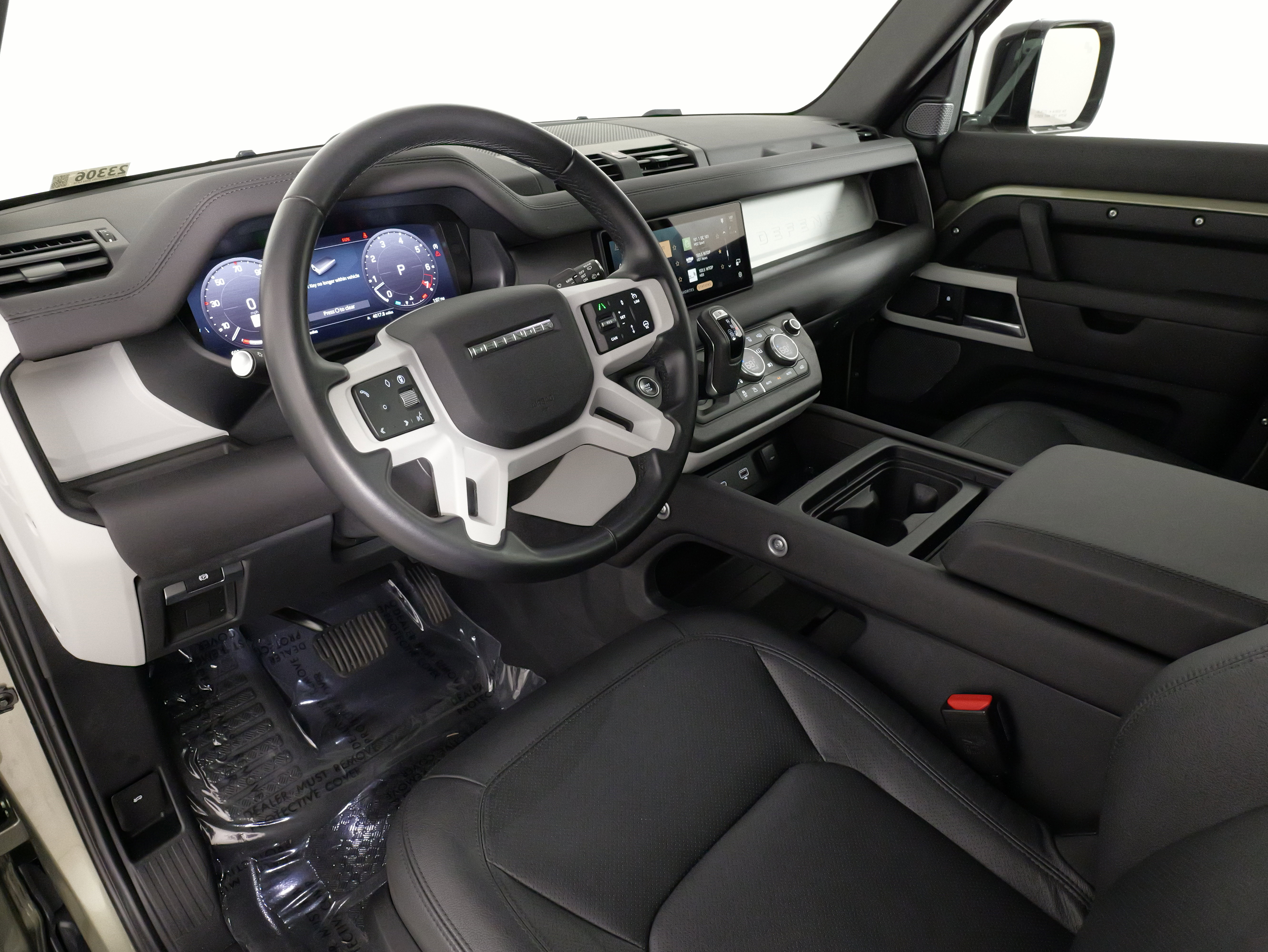 Used 2024 Land Rover Defender 110 S AWD/4WD image 27