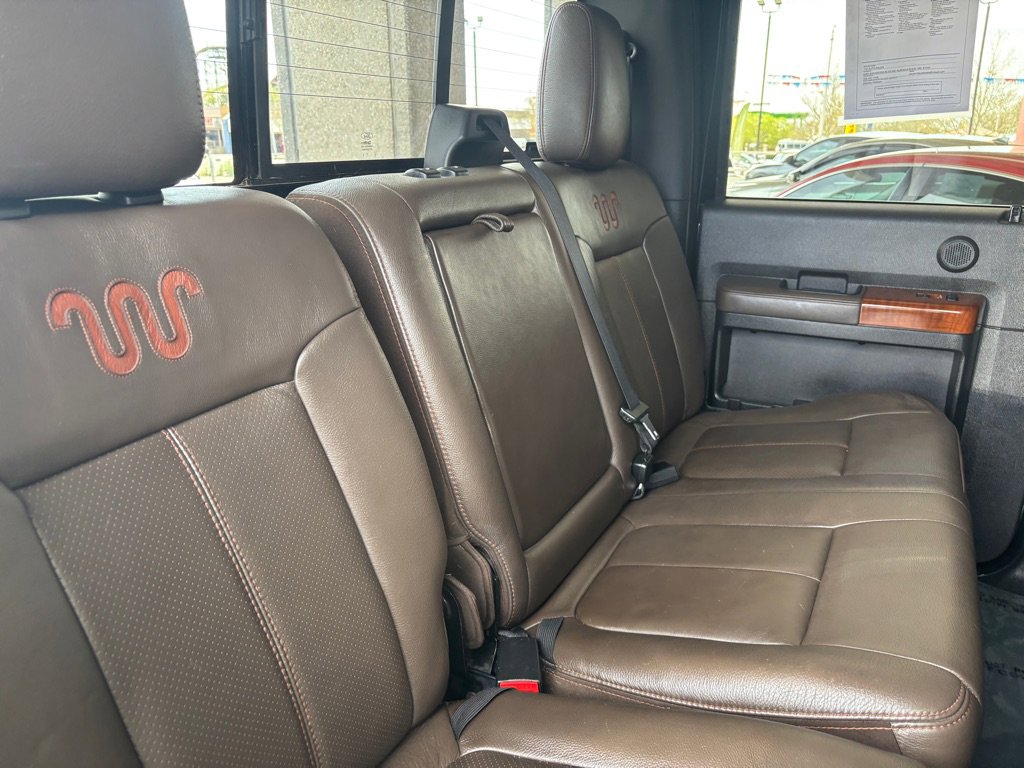 Used 2016 Ford F250 King Ranch w/ King Ranch w/Chrome Package AWD/4WD image 29