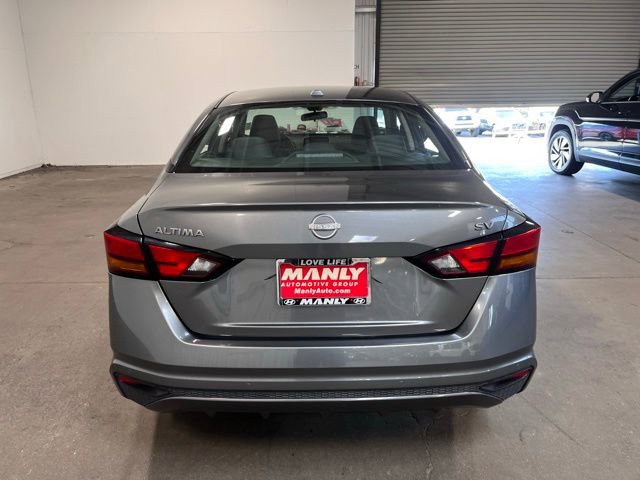 Used 2024 Nissan Altima 2.5 SV image 4