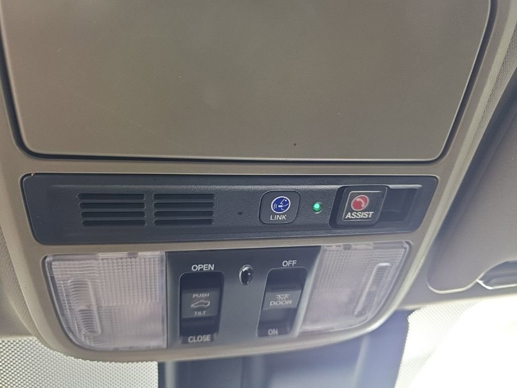 Used 2019 Honda Odyssey Elite image 25