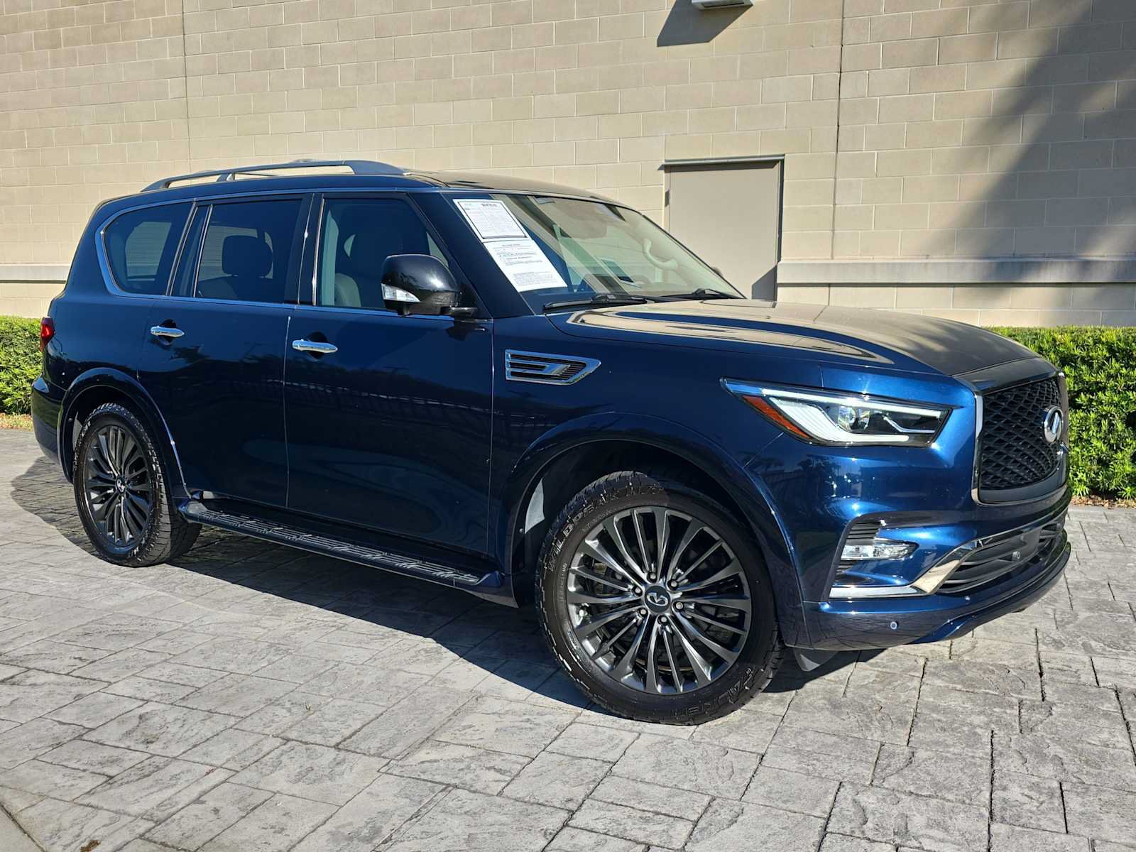 Used 2023 INFINITI QX80 Premium Select w/ Cargo Package RWD image 31