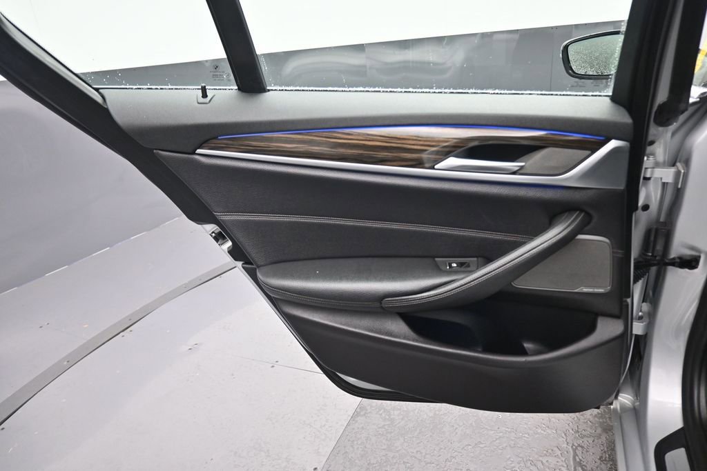 Used 2018 BMW 530i xDrive AWD/4WD image 32