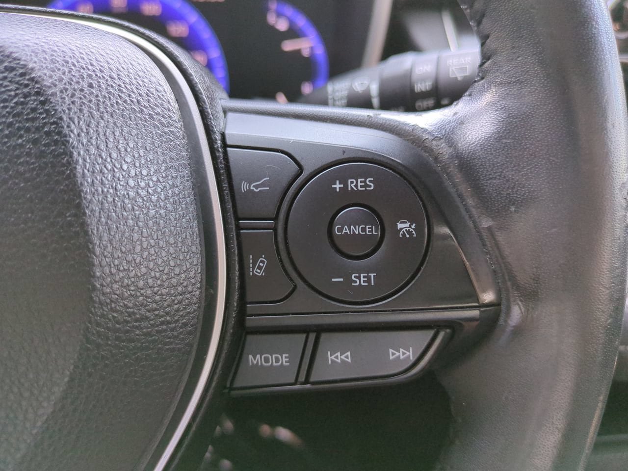 Used 2019 Toyota Corolla XSE FWD image 24