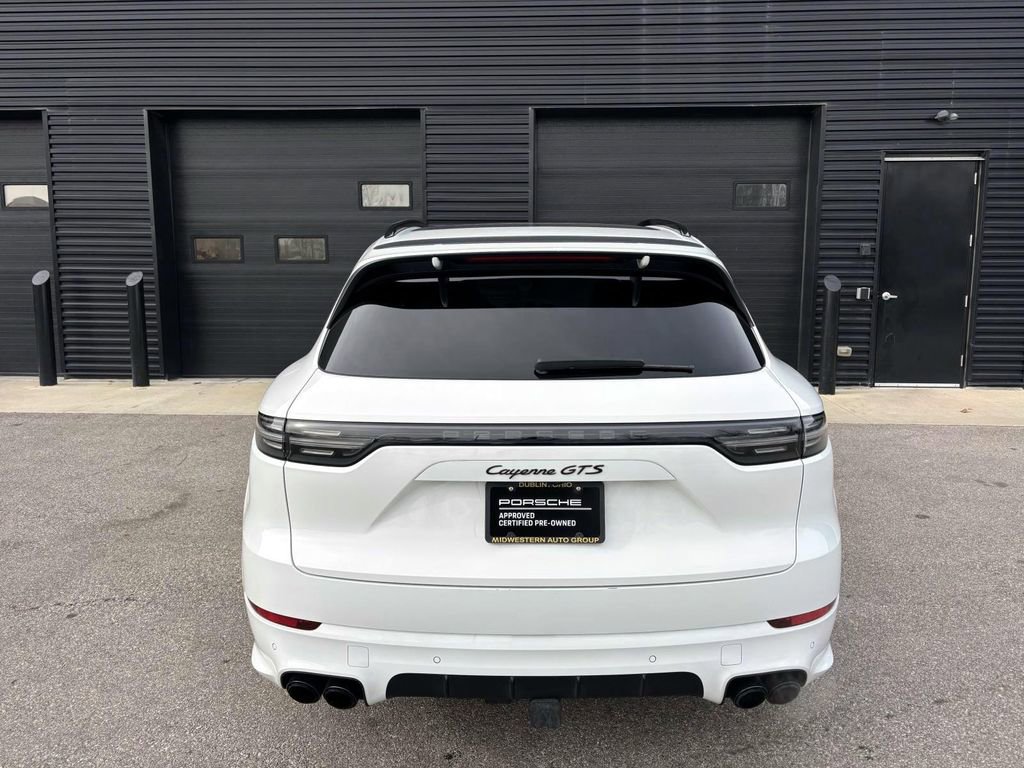Used 2023 Porsche Cayenne GTS image 9