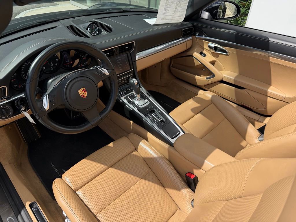 Used 2014 Porsche 911 Carrera 4S AWD/4WD image 13