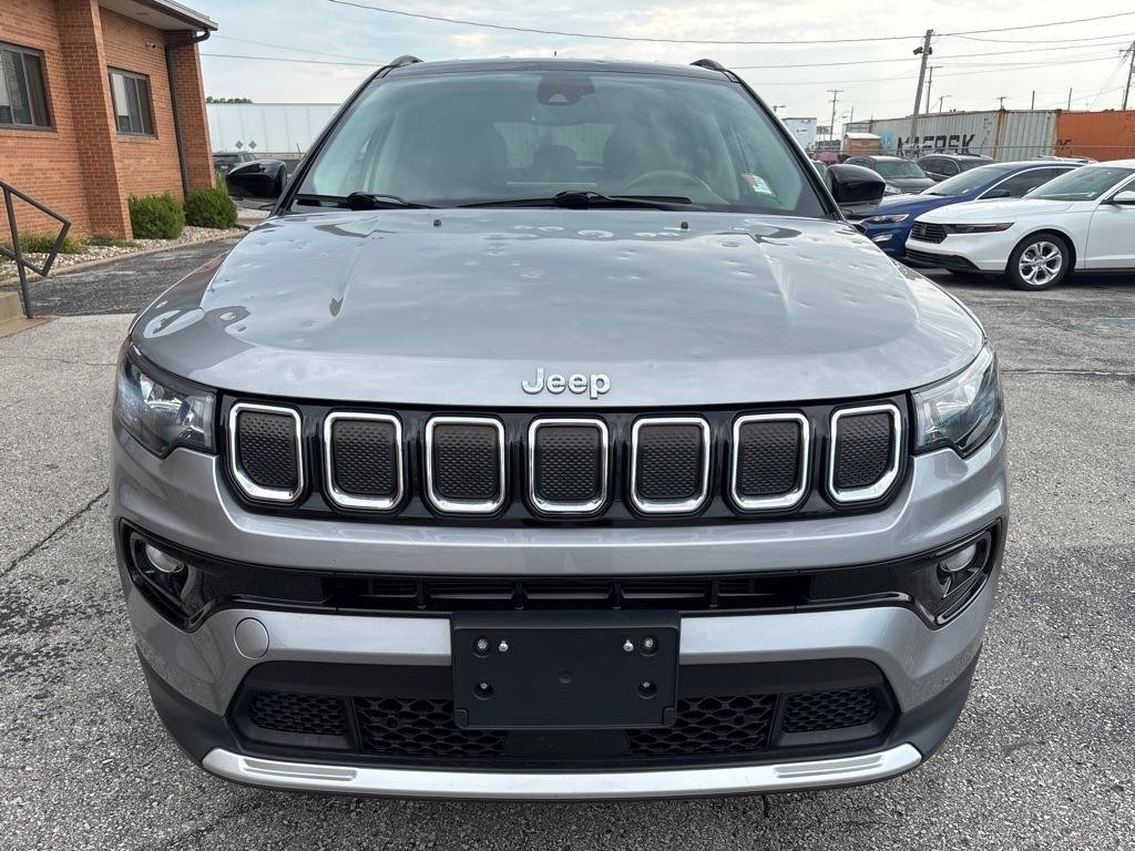 Used 2022 Jeep Compass Limited AWD/4WD image 3