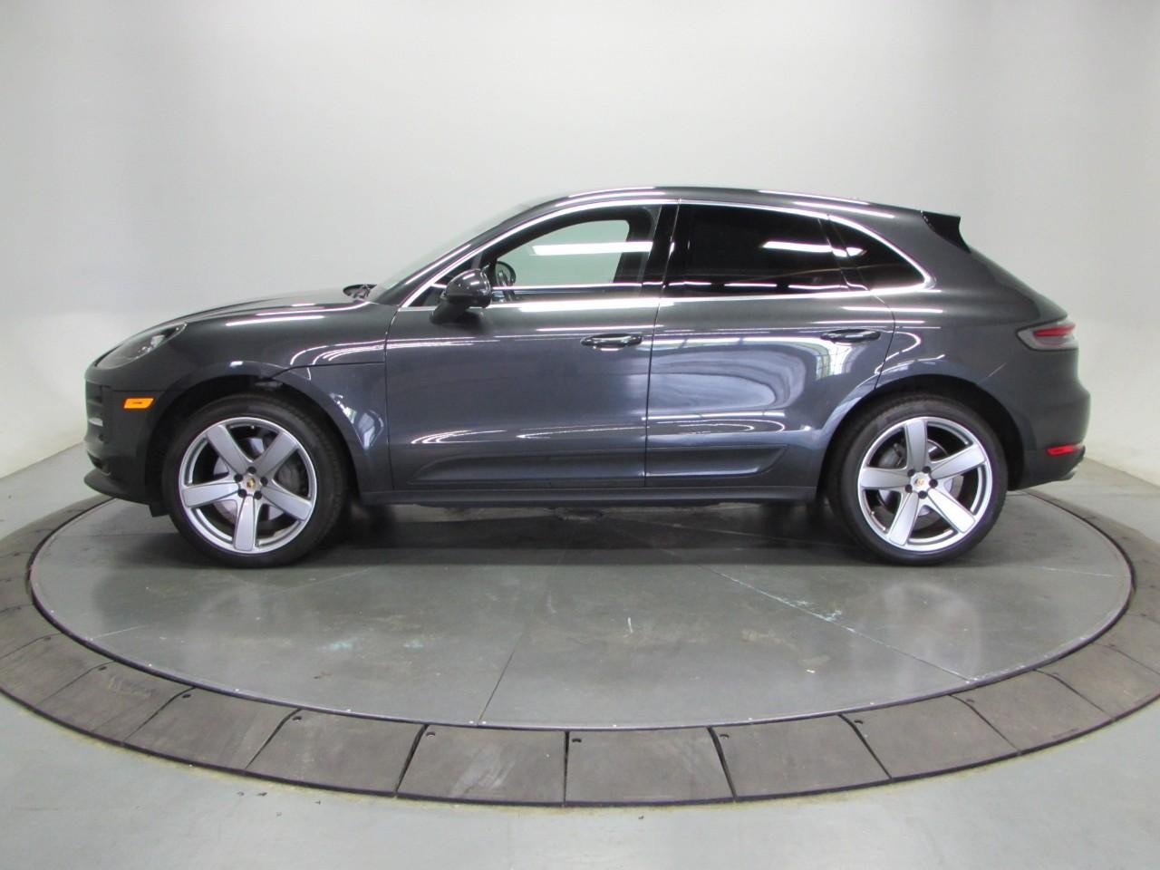 Used 2021 Porsche Macan S AWD/4WD image 4
