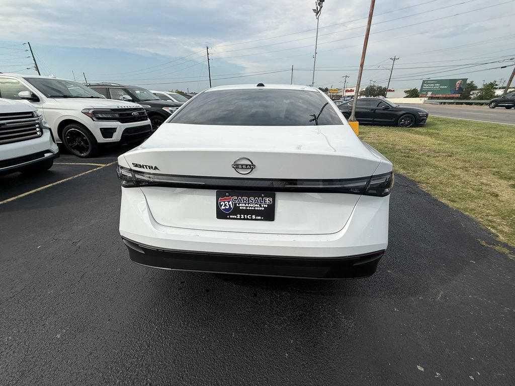 Used 2026 Nissan Sentra SV w/ SV Convenience Package FWD image 4