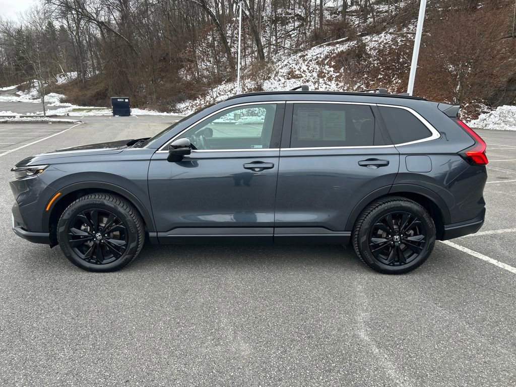 Used 2025 Honda CR-V Sport Touring image 2