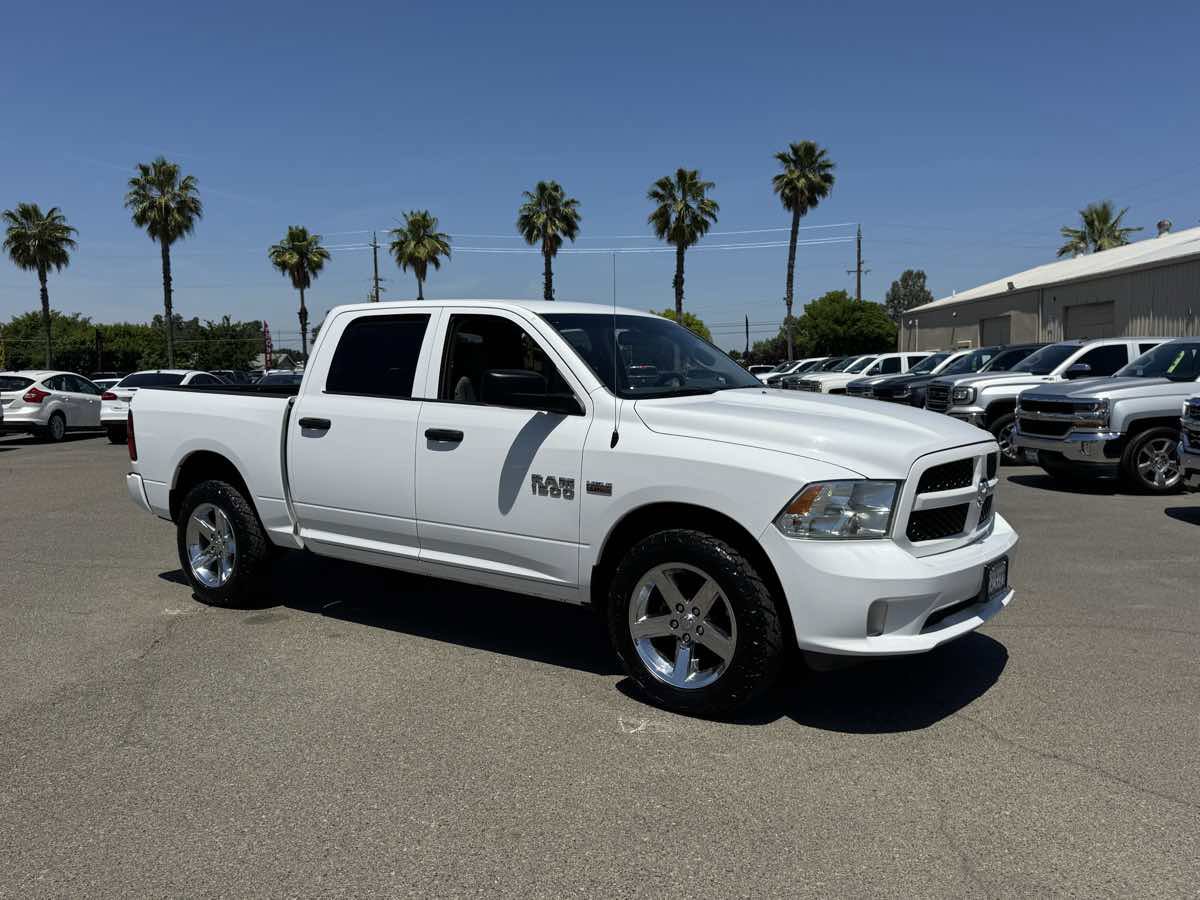 Used 2015 RAM 1500 Express AWD/4WD image 14