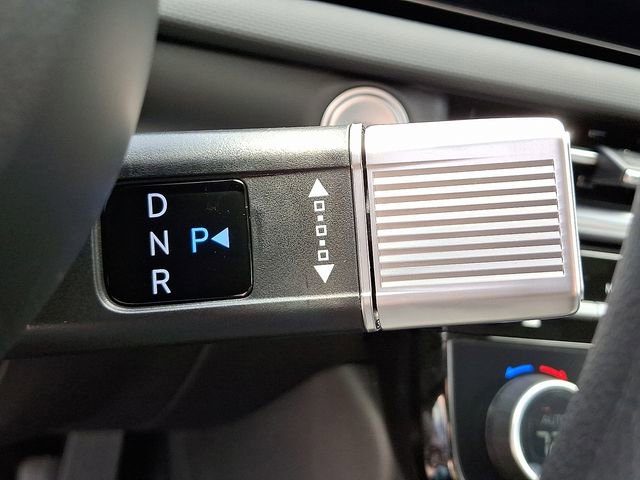 New 2026 Hyundai Tucson Blue SE image 6