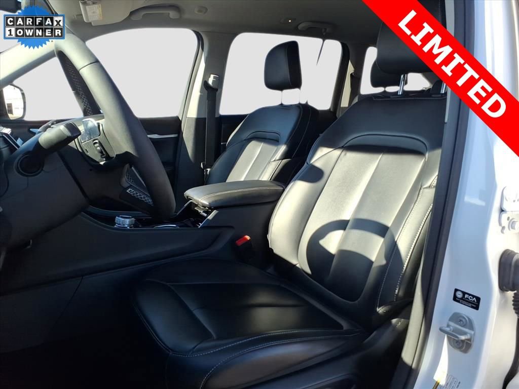 Used 2023 Jeep Grand Cherokee Limited image 14